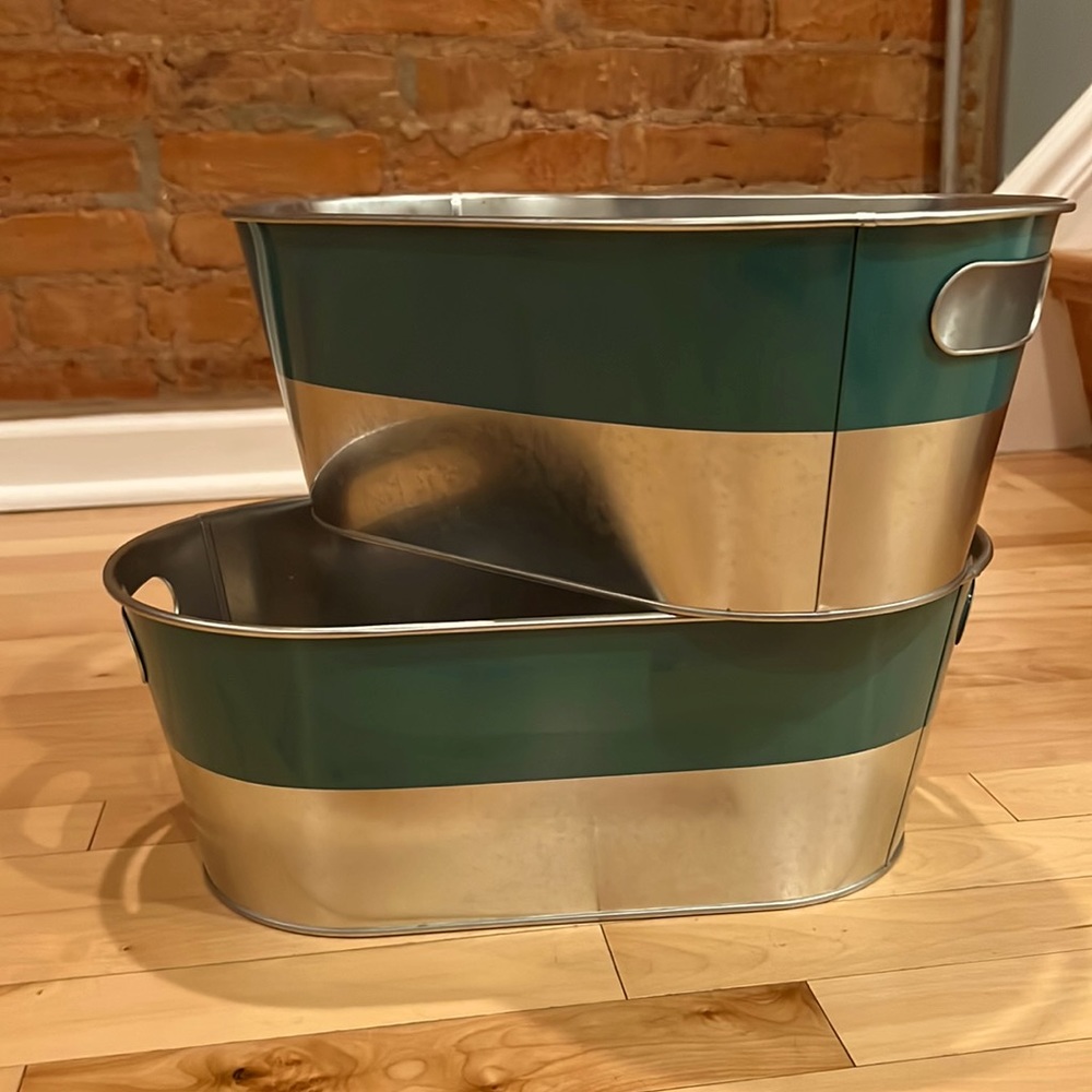 Set of 2 Target Beverage Tubs